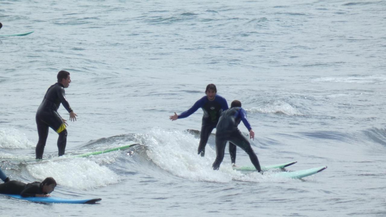 Llanes Surfcamp & Hostel Exteriör bild