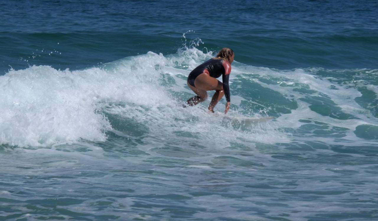 Llanes Surfcamp & Hostel Exteriör bild