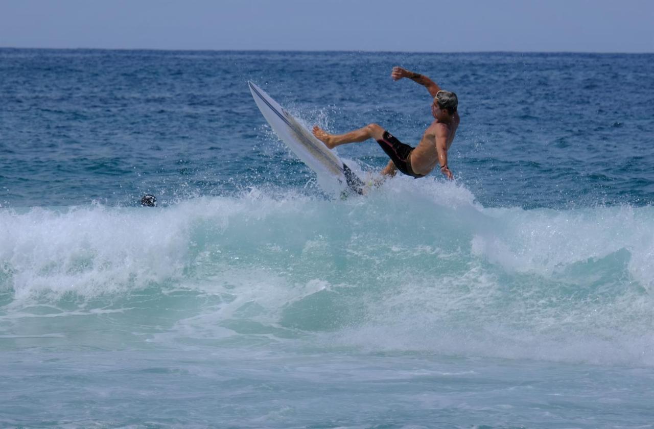 Llanes Surfcamp & Hostel Exteriör bild